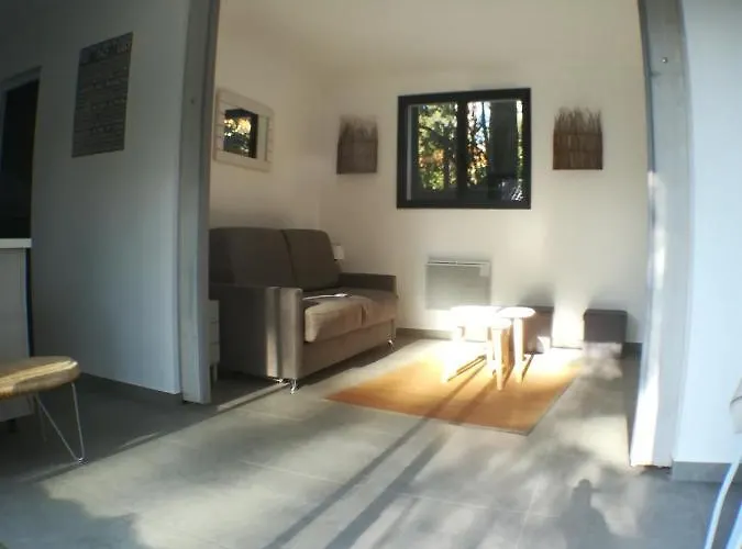 Paradis Пила-сюр-Мер